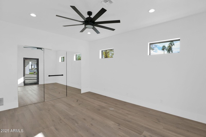 22-web-or-mls-P1415073