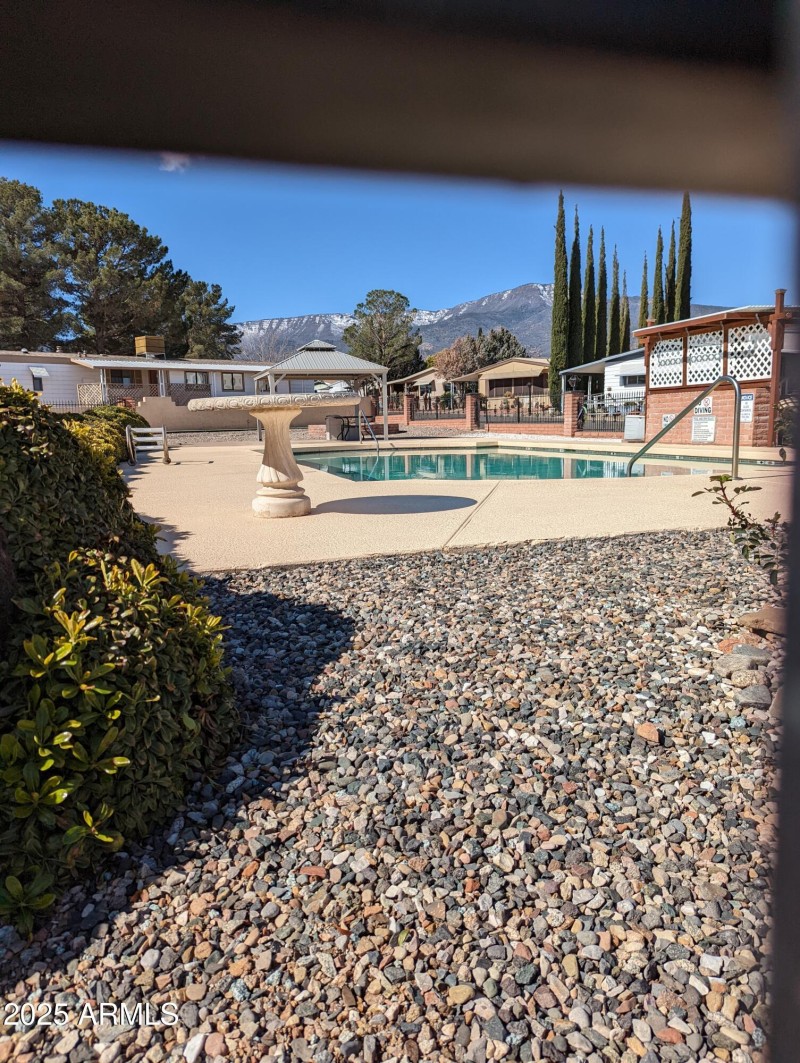 PXL_20230326_164747806 (2) POOL AT EL