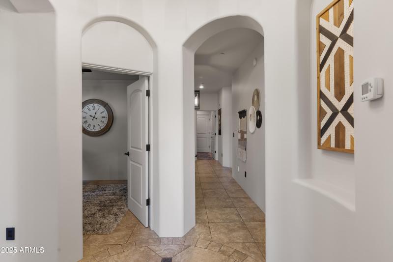 7199 E RIDGEVIEW Place 101