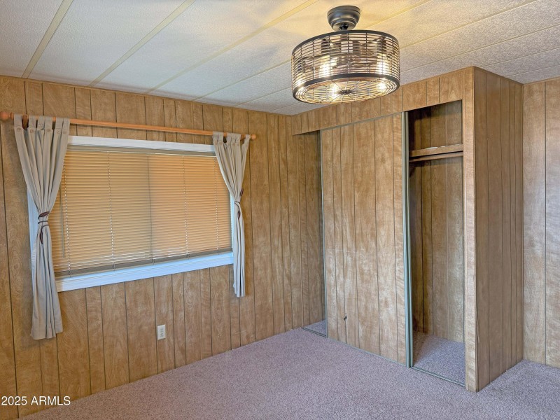 19 front guest bedroom