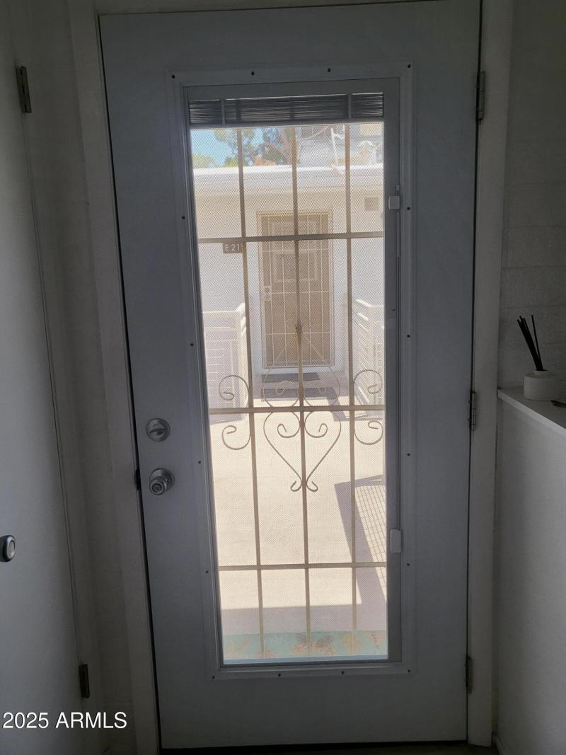 BEAUTIFUL ENTRY DOOR