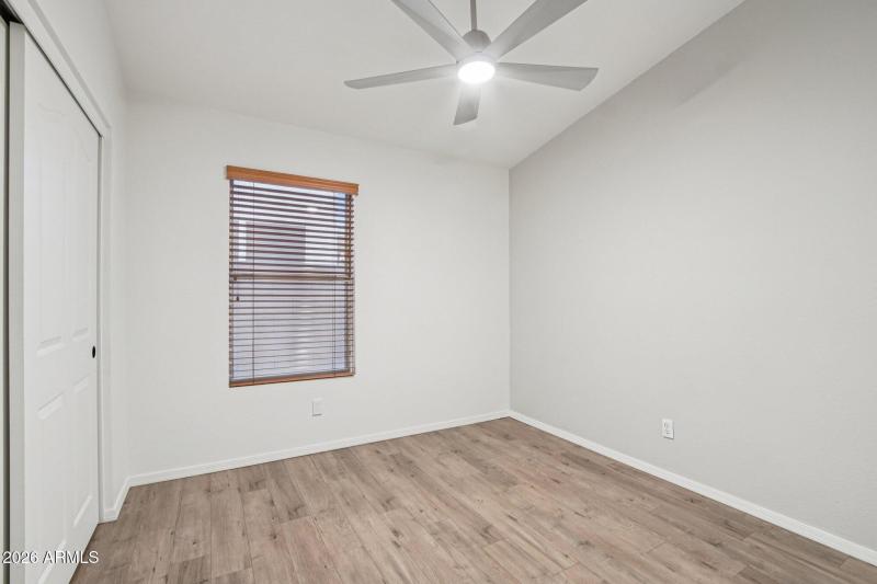 12-web-or-mls-E Brookwood Ct-S0201-017