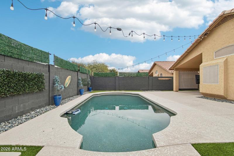 22-web-or-mls-E Brookwood Ct-S0201-034