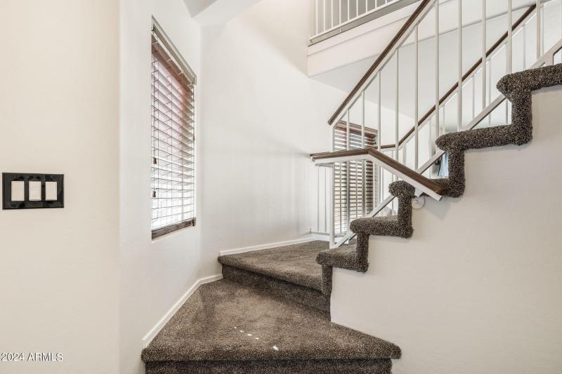 21-web-or-mls-7515-e-laguna-azul-ave