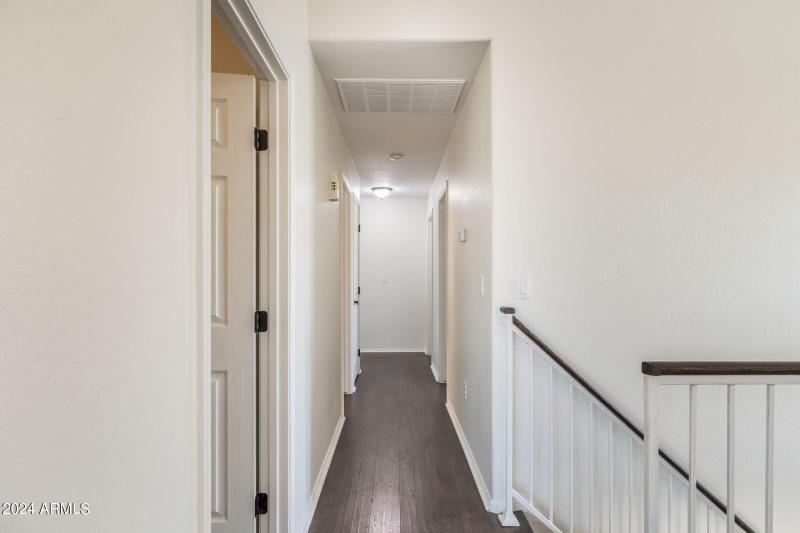 27-web-or-mls-7515-e-laguna-azul-ave