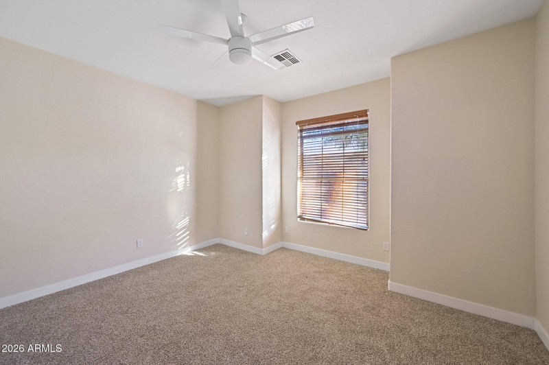 20-web-or-mls-W Charter Oak Rd-020