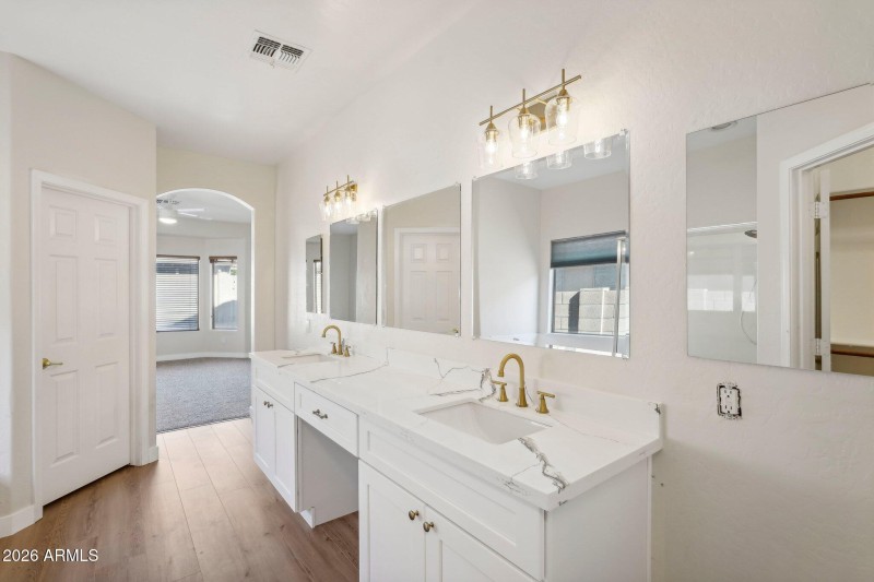 66-web-or-mls-94245 - 12806 W Charter Oa