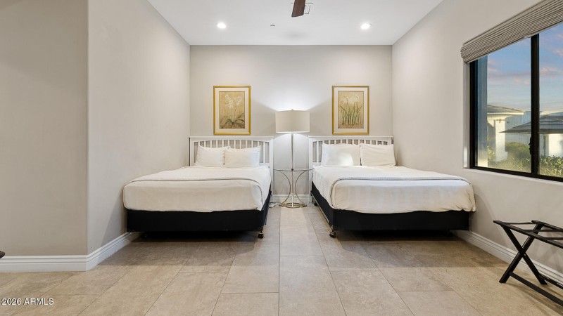 Paradise-Valley-Retreat-4-19