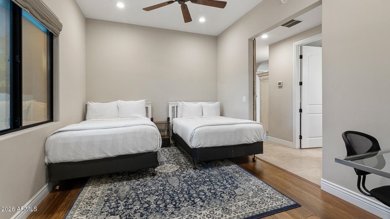 Paradise-Valley-Retreat-4-10