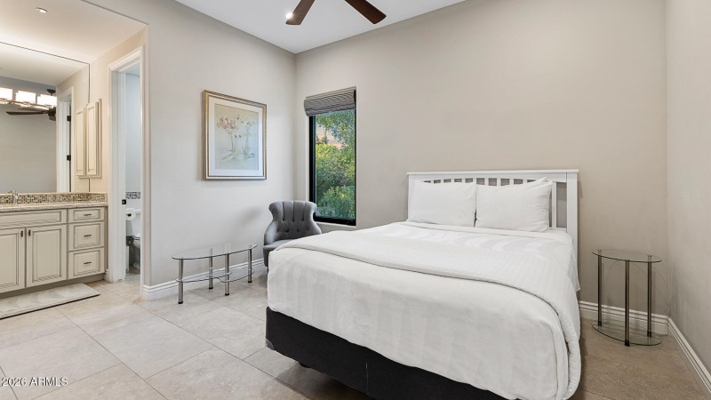 Paradise-Valley-Retreat-4-4