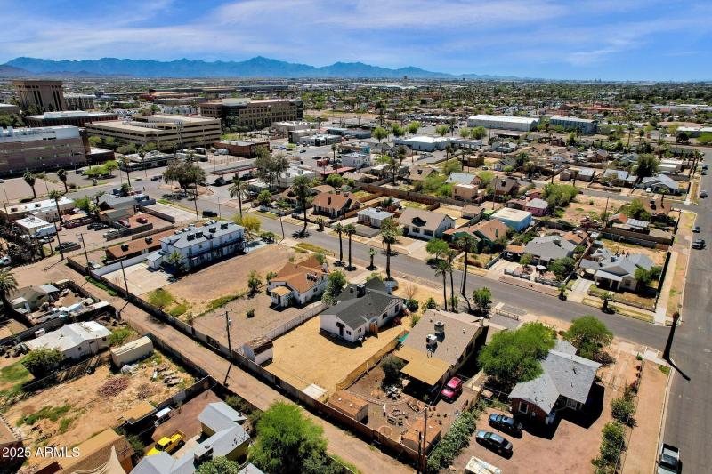 68-web-or-mls-329-n-17th-dr