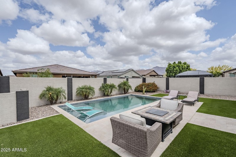 53-web-or-mls-Chevelon-53