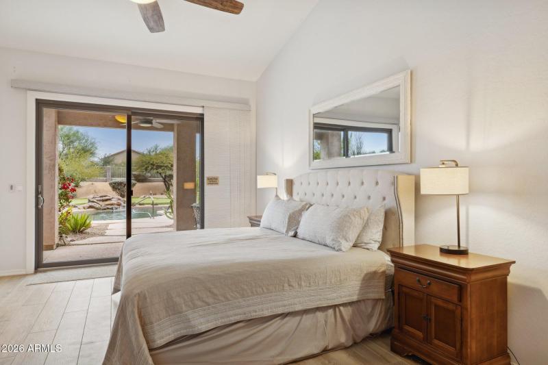 17-web-or-mls-4831-e-fernwood-ct