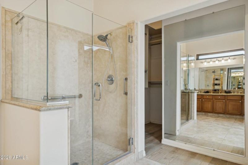 24-web-or-mls-4831-e-fernwood-ct