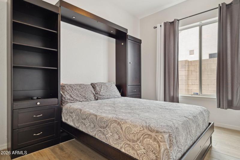 28-web-or-mls-4831-e-fernwood-ct