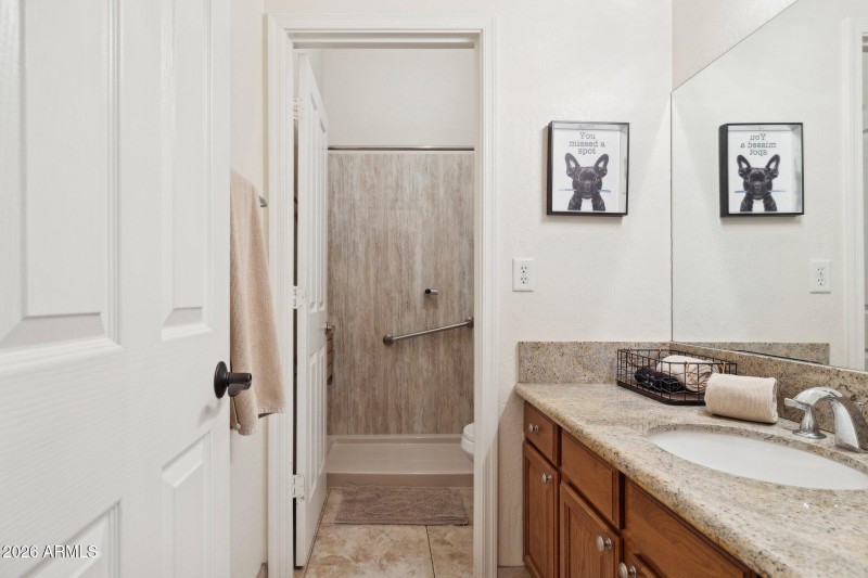 30-web-or-mls-4831-e-fernwood-ct