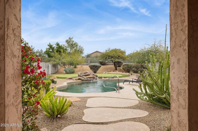 37-web-or-mls-4831-e-fernwood-ct