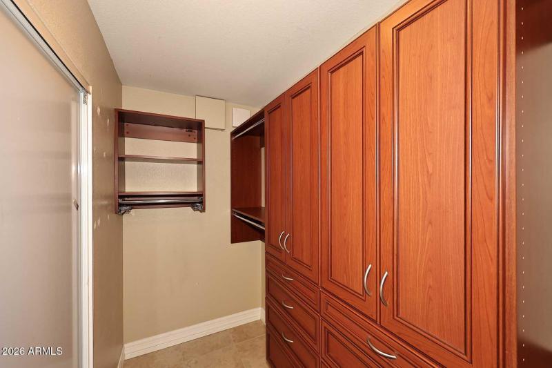 Primary Bedroom-Closet