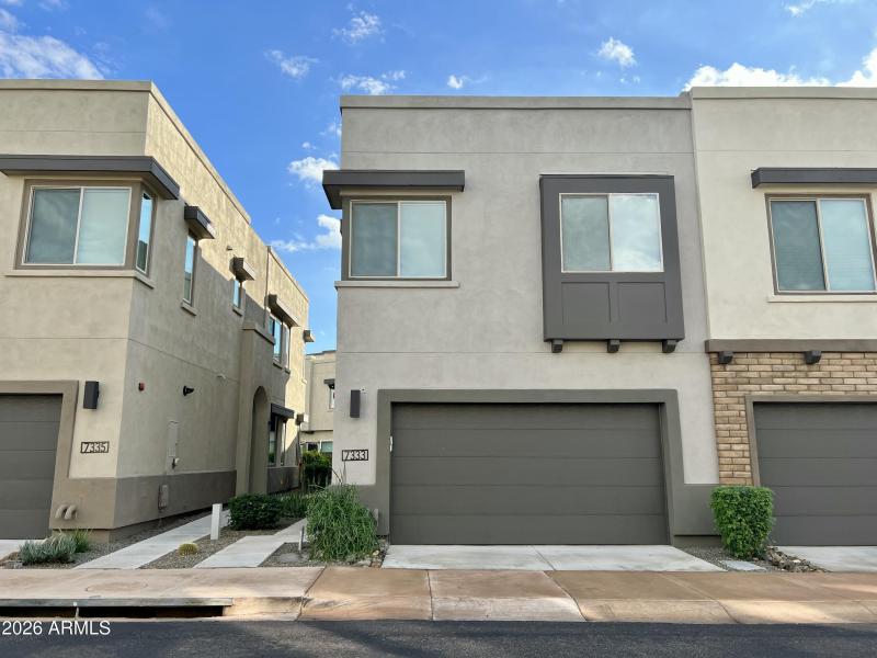 Interior Corner Unit