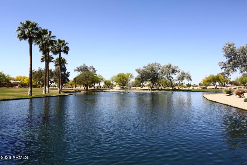 Solera-Community Lake