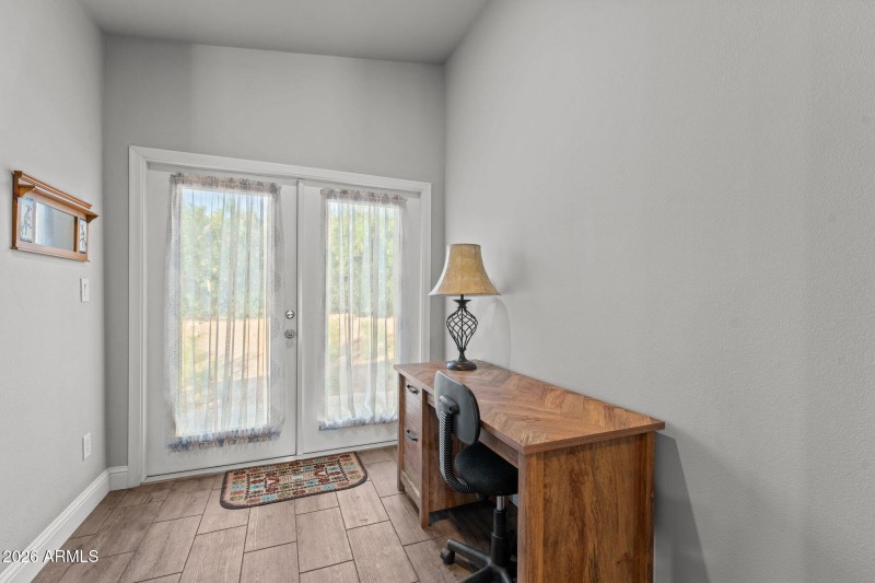 Plus Room Office (1)