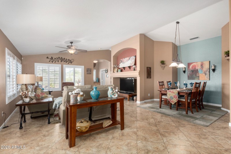 With neutral floor tile laid on diagonal