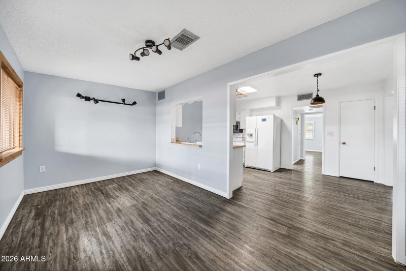 11017 W Thunderbird Blvd-6_(2048)