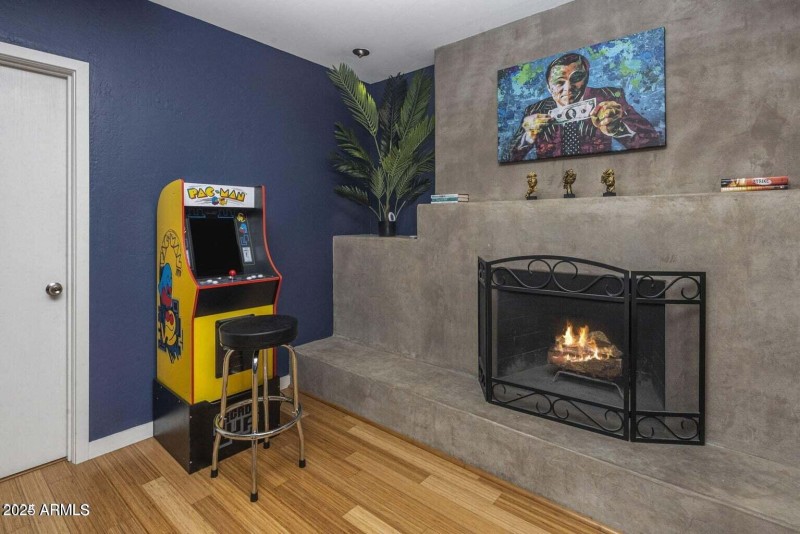 20240404032338303800000000-o