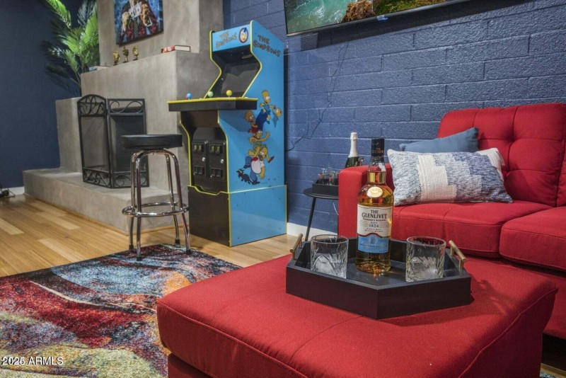 20240404032302115426000000-o