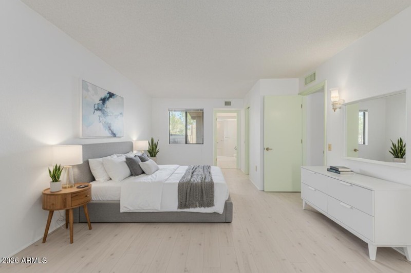 15 Bolero Virtually Staged