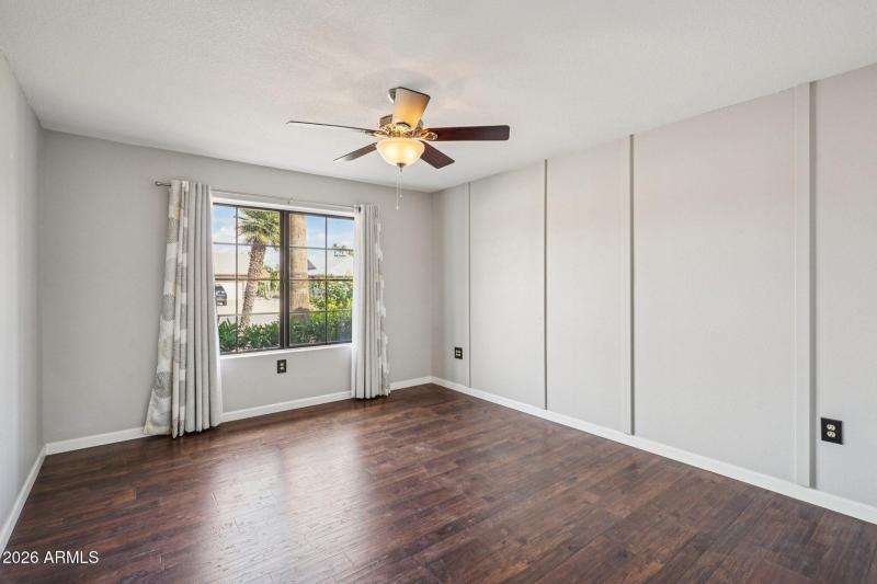 24-web-or-mls-W Antelope Dr-S0301-024