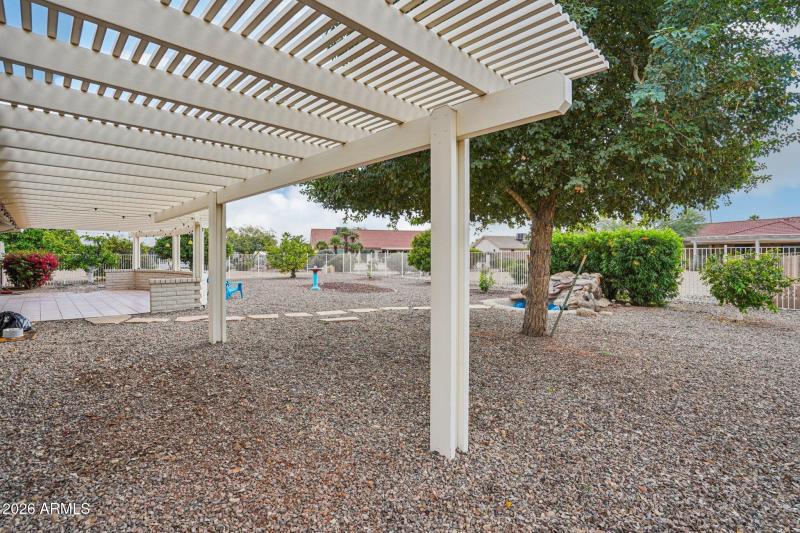 42-web-or-mls-W Antelope Dr-S0301-042