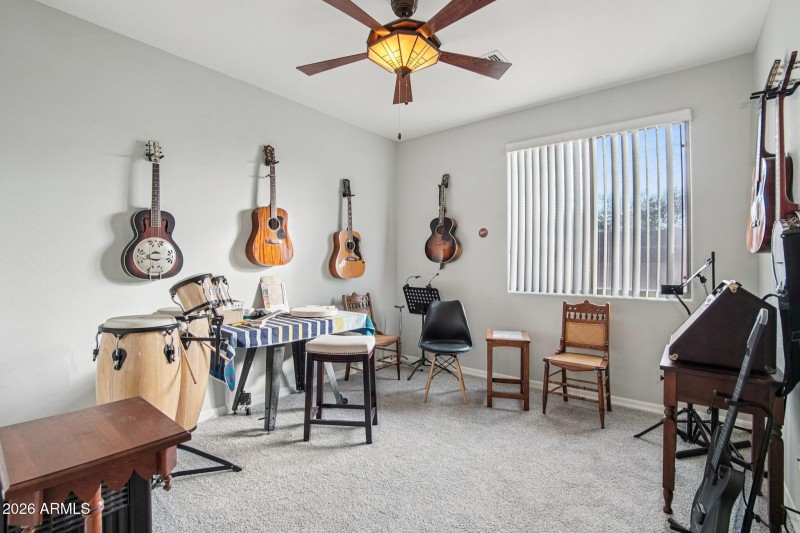 15-web-or-mls-W Bristol Ln-S0301-015