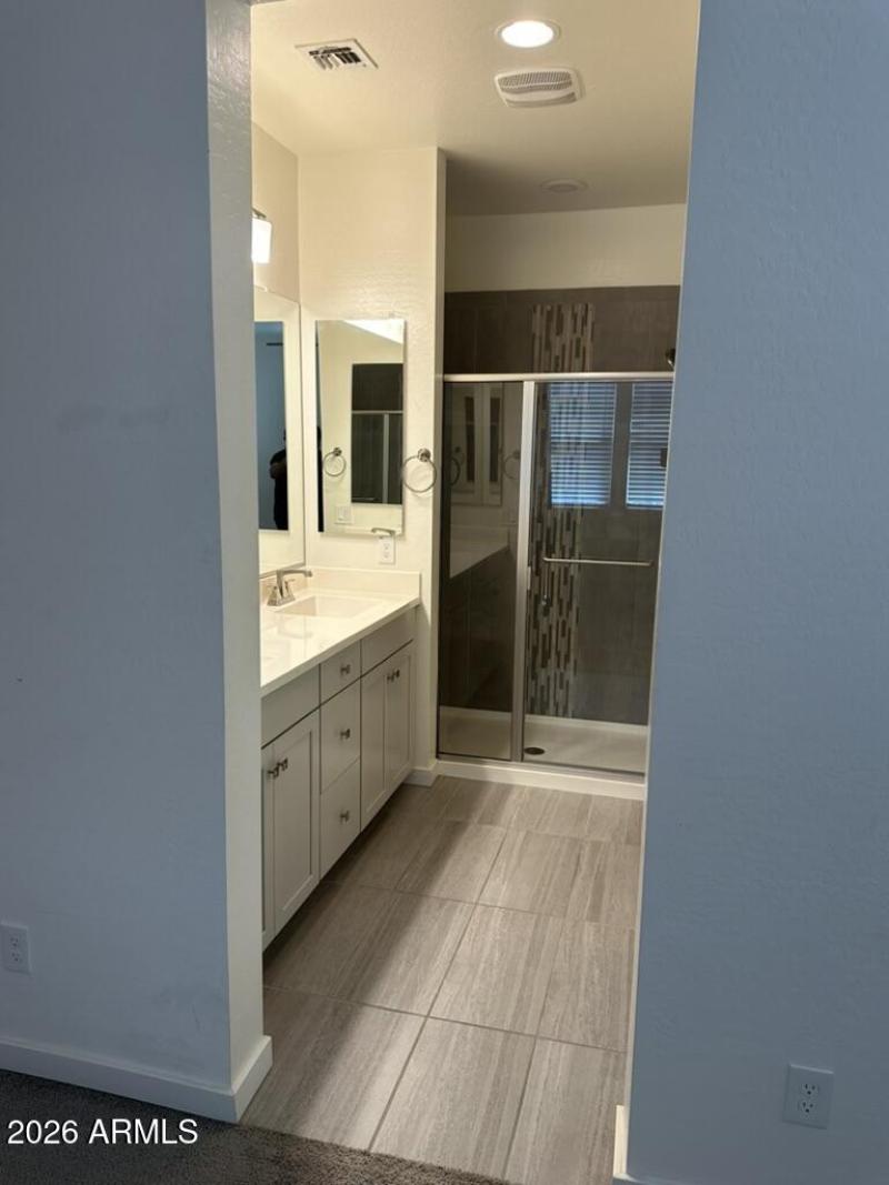 DE02C609-6F64-4EB9-B022-9EC5C37FA35B_1_1