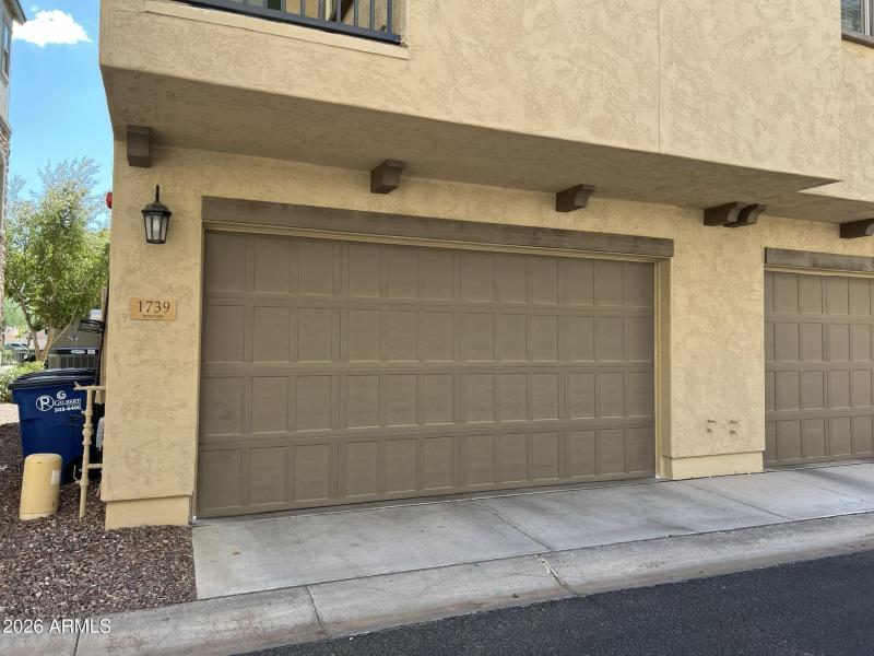 65959F1D-7ECE-469B-8B1B-9A6F62EAB87E_1_1