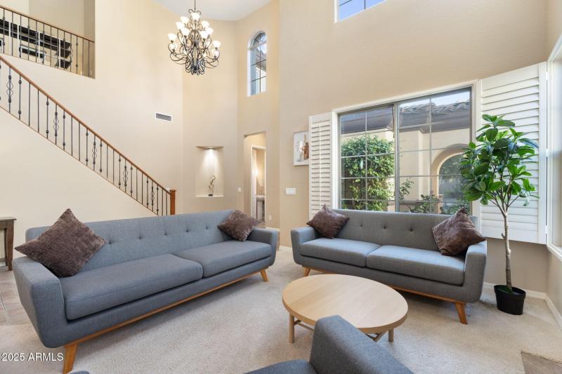 12-web-or-mls-DSC01505 copy (1)