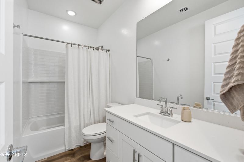 7c guest bathroom