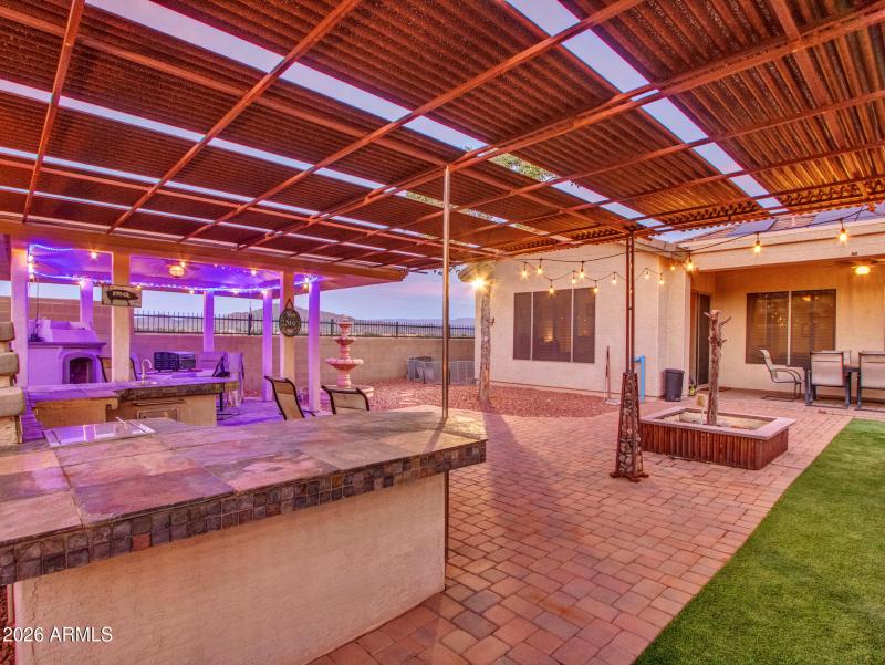 Evening_03-Backyard--(13)