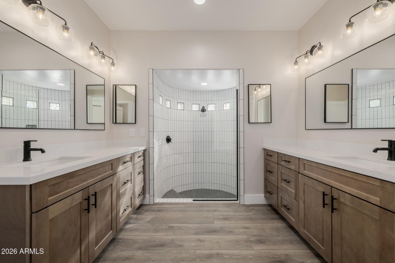 Custom Walkin Shower