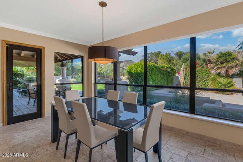 4214 E Claremont Ave-small-023-050-TOD22