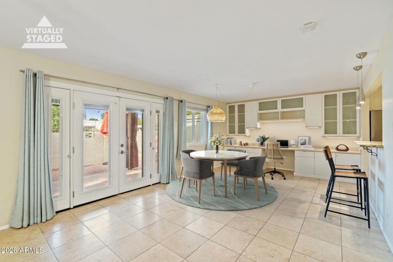 Bright and open floorplan