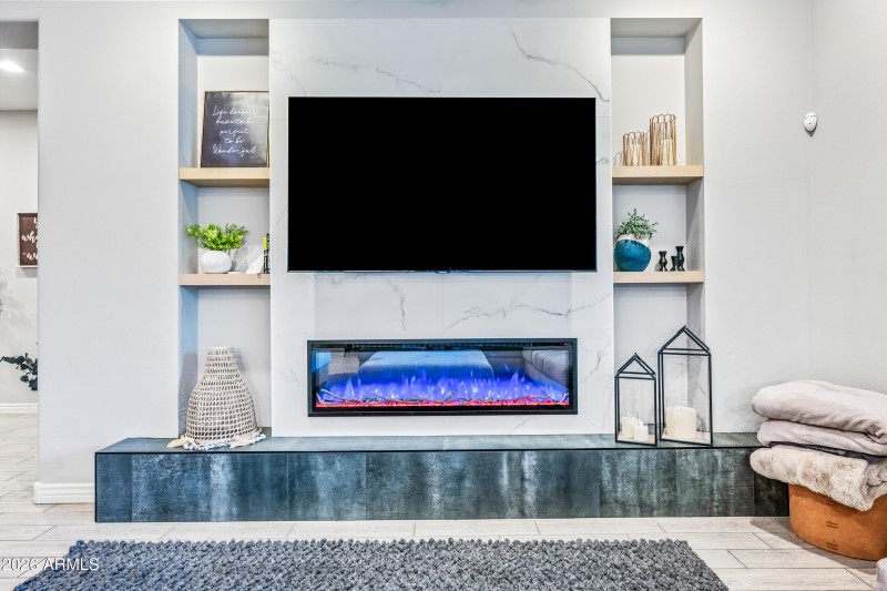 16-28077N100D-ocupix-12-30