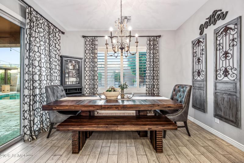 30-28077N100D-ocupix-12-30