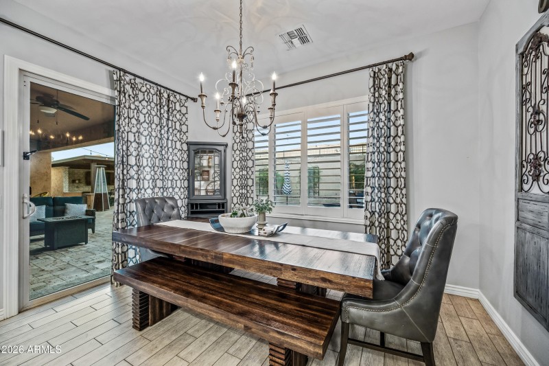 36-28077N100D-ocupix-12-30