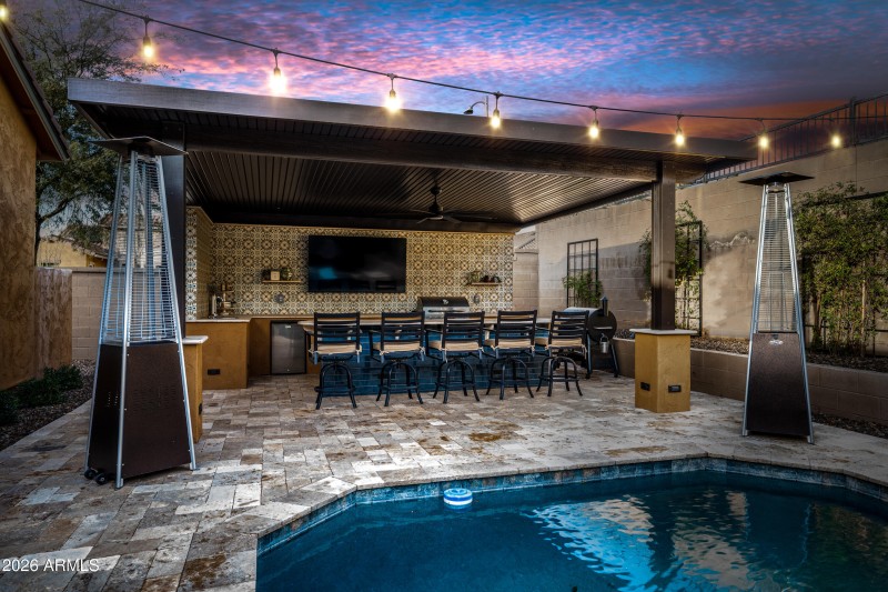 42-28077N100D-ocupix-12-30