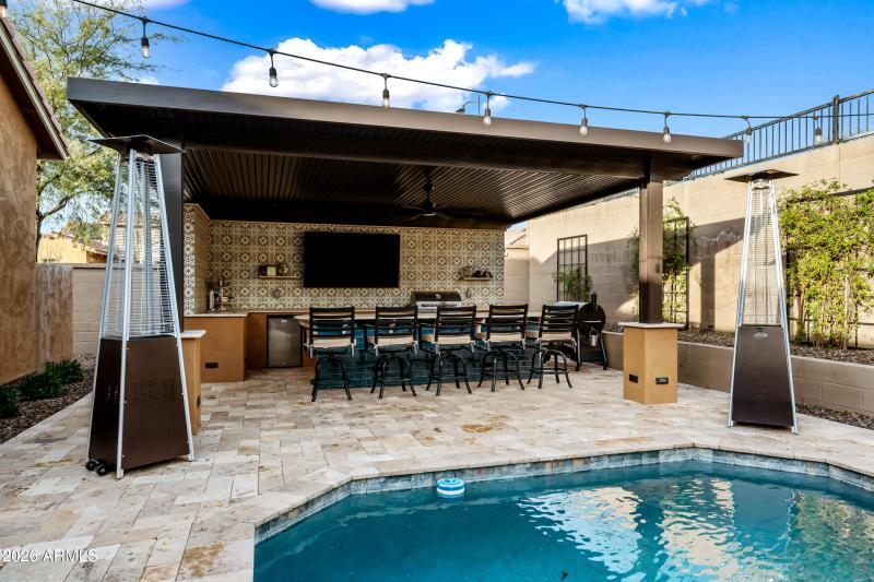 53-28077N100D-ocupix-12-30