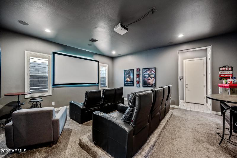 96-28077N100D-ocupix-12-30