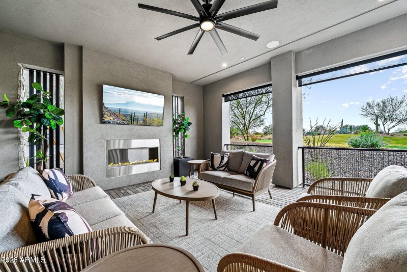 Outdoor Living - Fully Screened