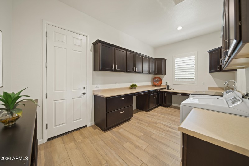 3623 Stampede Dr00017