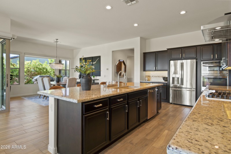 3623 Stampede Dr00030